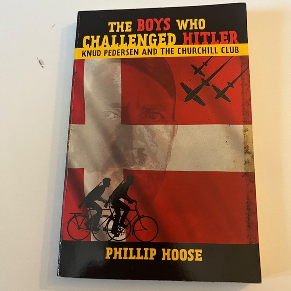 Three Books - Picture 4 of 8